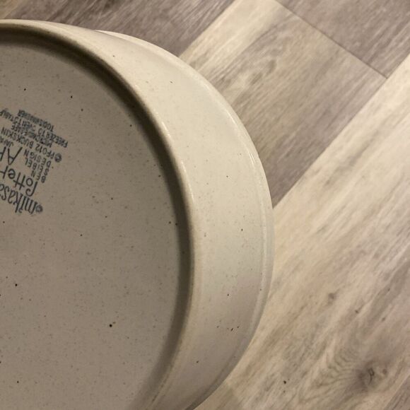 Mikasa Potter's Art BUCKSKIN Round Serving Vegetable Bowls 9" Brown - Picture 5 of 6